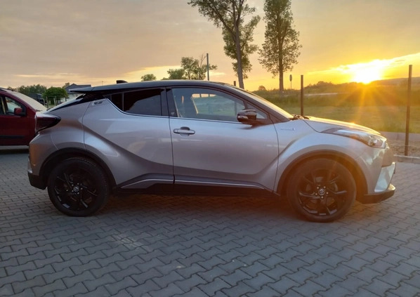 Toyota C-HR cena 78900 przebieg: 115000, rok produkcji 2017 z Kraków małe 466